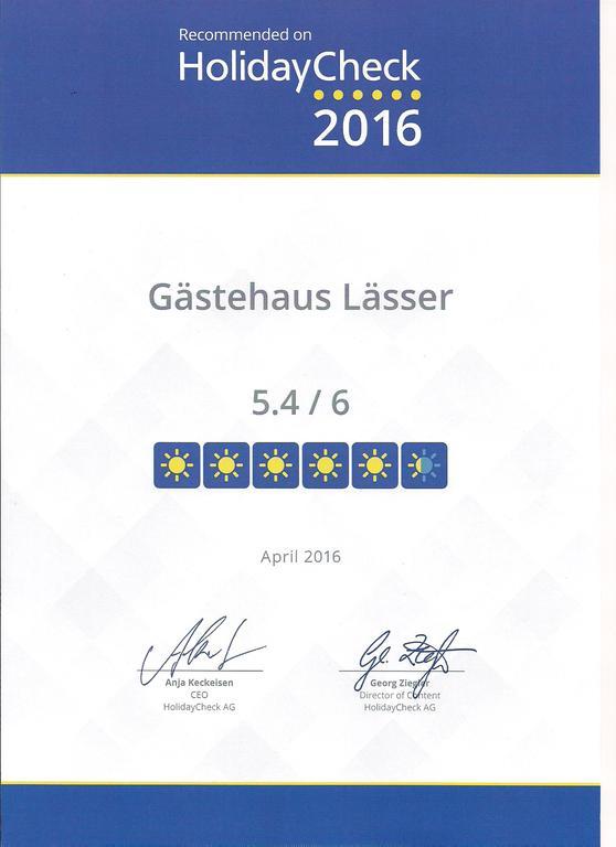 Gaestehaus Laesser เมลเลา ภายนอก รูปภาพ